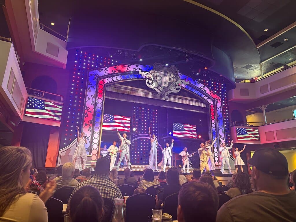 Showboat Branson Belle