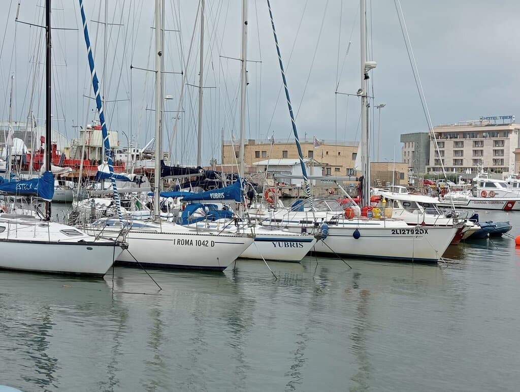 Darsena , porticciolo turistico