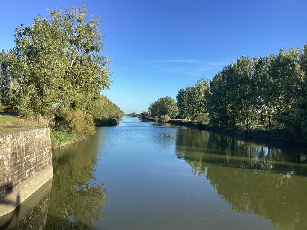 Canal de la Martinière Le Pellerin
