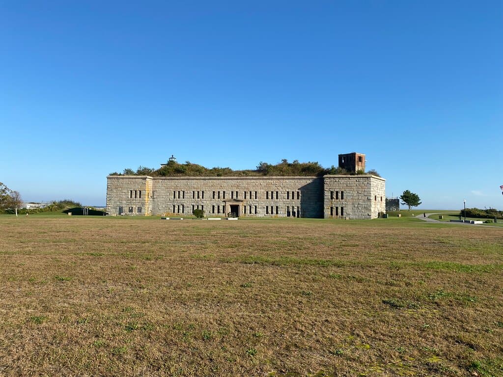 Fort Taber-Fort Rodman Military Museum