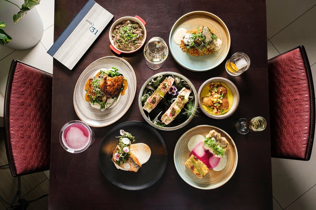 Area 31 Restaurant & Outdoor Lounge