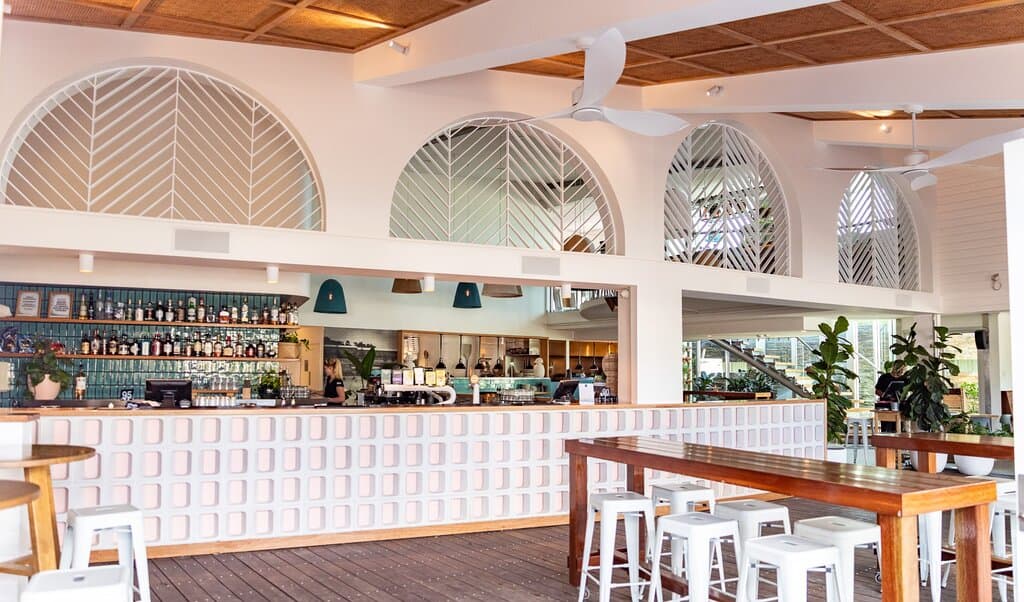 Welcome to Peregian Beach Hotel! 