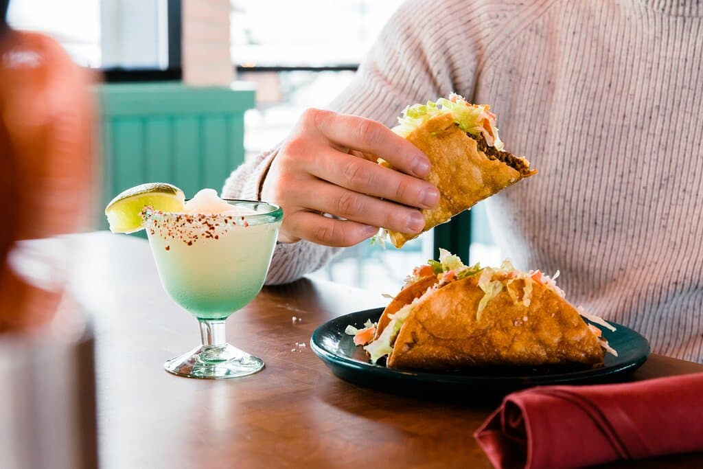 Las Montañas serving Aspen the finest Mexican food & cocktails