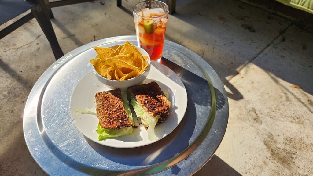 Tuyen's Asian Bistro