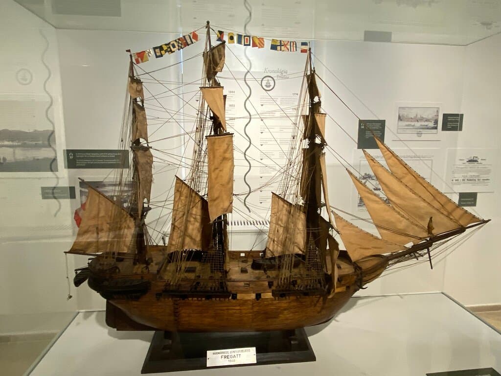 A model of a frigate - from 1848