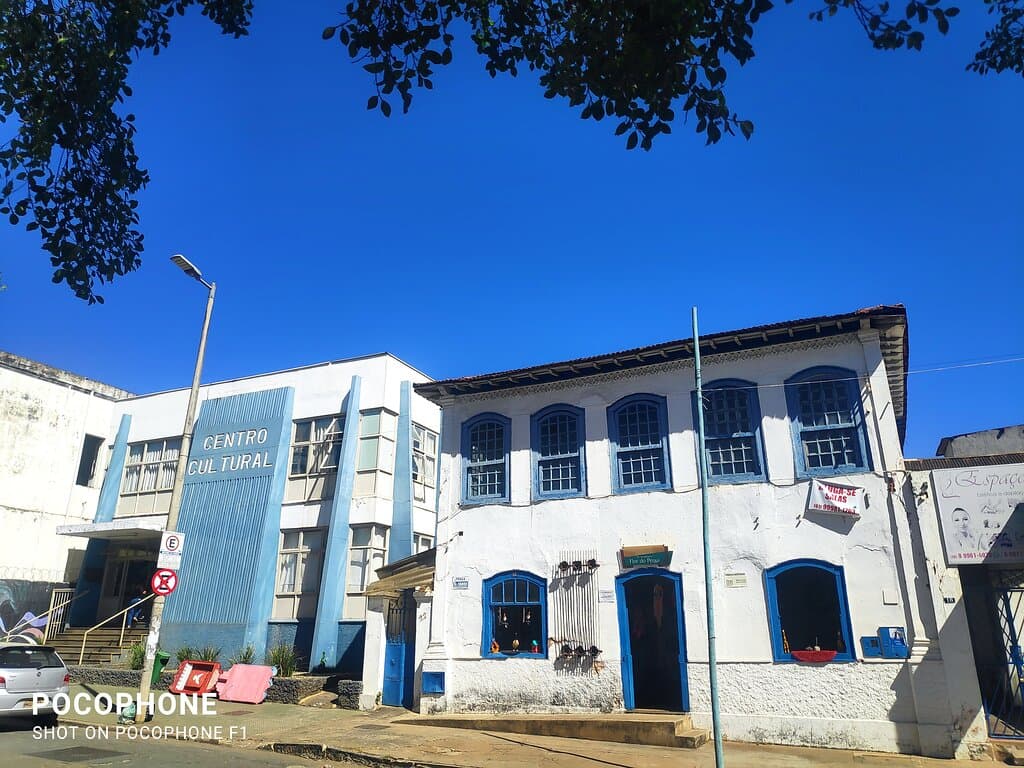 Frente do Centro Cultural