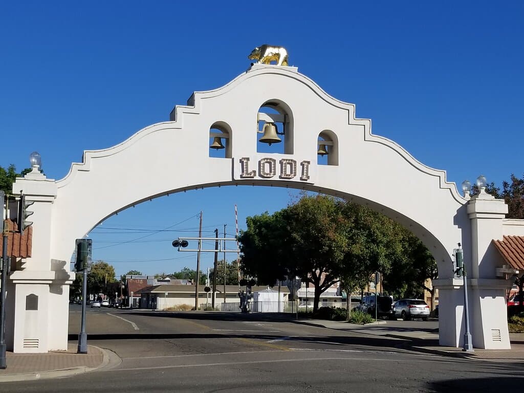 Lodi Mission Arch