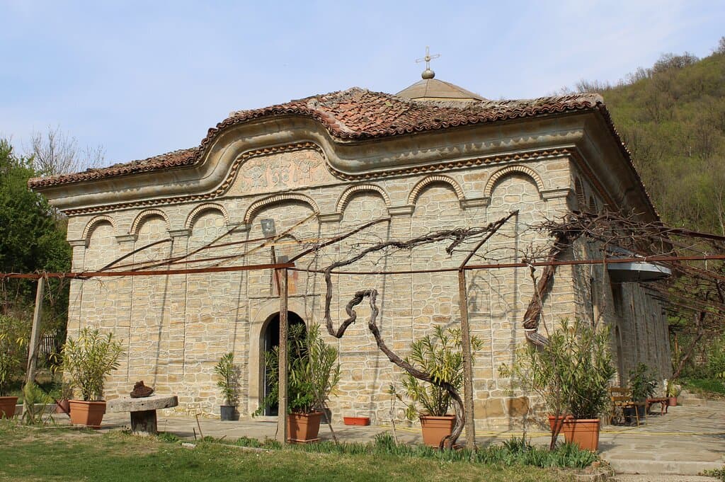 The monastery church was built initially in 1718. In 1840s the prominent Bulgarian revival builder Kilyo Ficheto planned the church extension. The present church of St Dimitrius dates from that time when the works took about 2 years to complete.