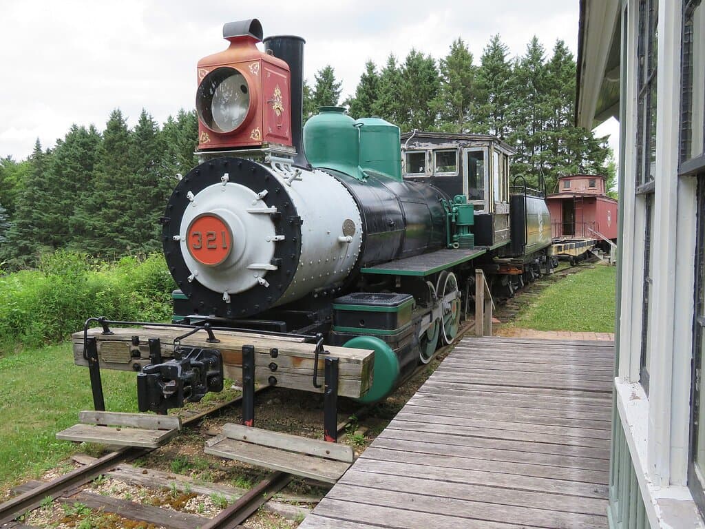 Pinecrest Historical Village