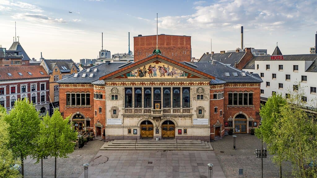 Aarhus Teater anno 2024. 

Foto: Drone Rune