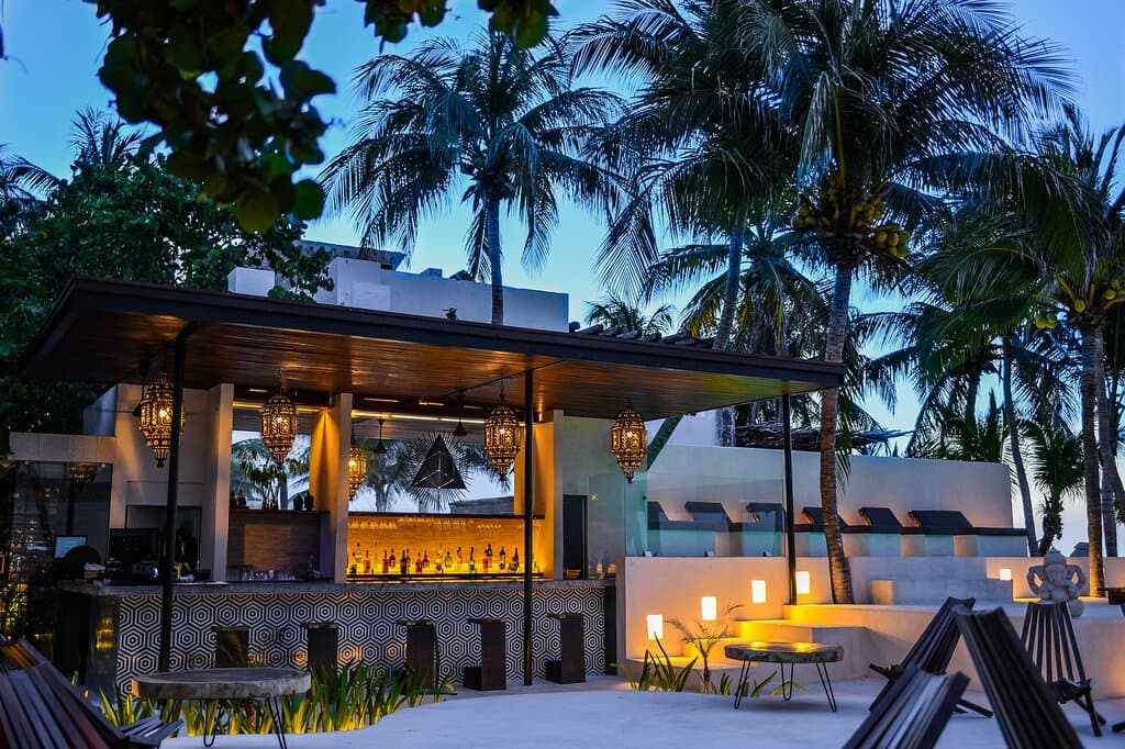 Guru Beach Club & Restaurant by Lotus