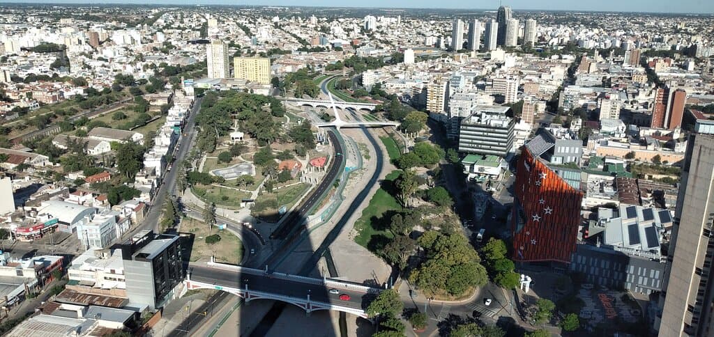 Vista de Cordoba desde Torre Capitalinas - Piso 34. El punto mas alto de la ciudad. 