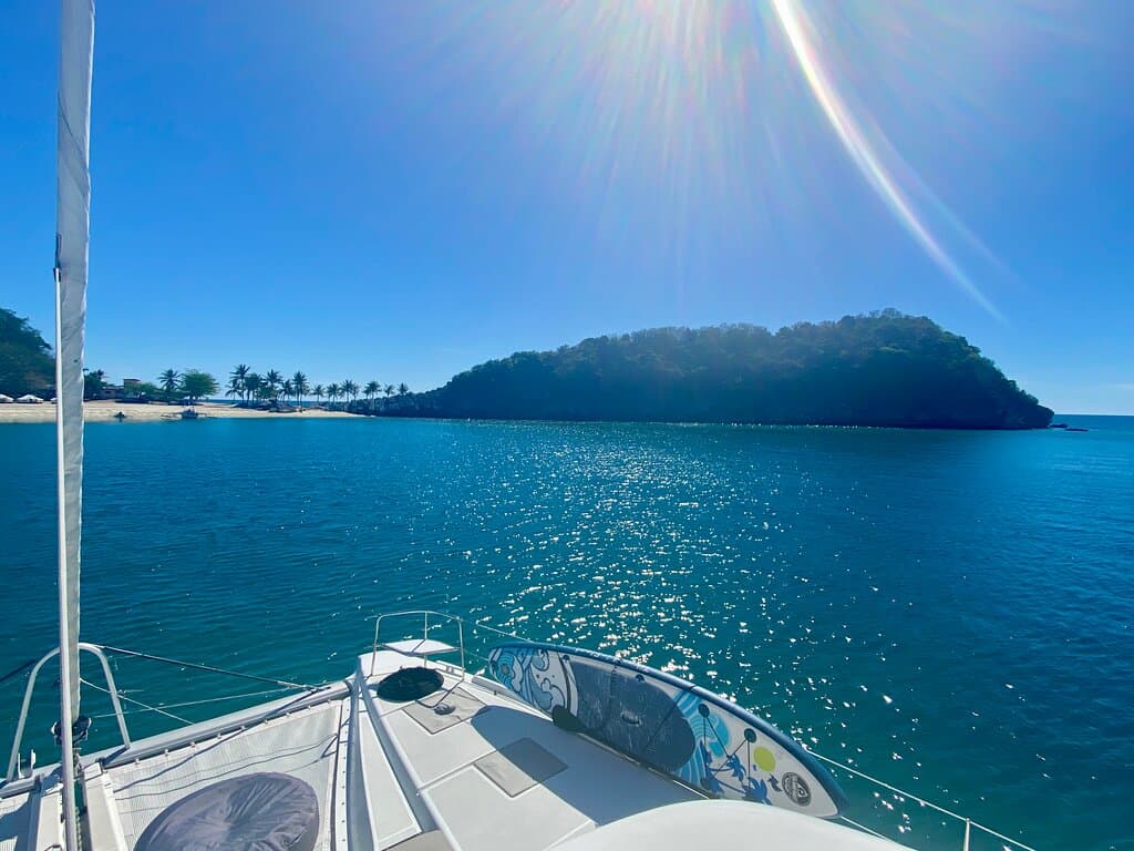 Sunrise at Gigantes Island 