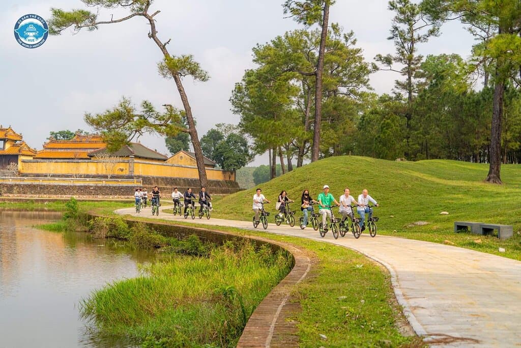 Ride a state-of-the-art electric bike on a refreshing bike path in a 300ha wide pine forest. Not only can you read about Vietnam's history at the mausoleums and shrines of Emperor Gia Long, the founder of Vietnam's first unified dynasty, and his concubines, but also enjoy the cool breeze in a beautiful garden surrounded by centruries-old diamond pine trees! 

Official service begins on April 15th; open 7 days a week, 7am-5pm daily.