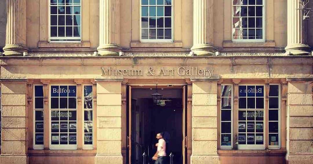 Front entrance of Shrewsbury Museum and Art Gallery in Shrewsbury town centre, situated t the back of the square. 
