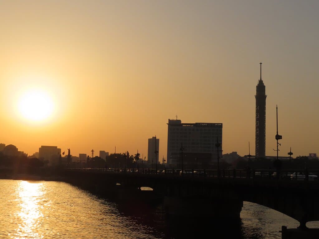 Qasr_El_Nil_Bridge-Cairo０２