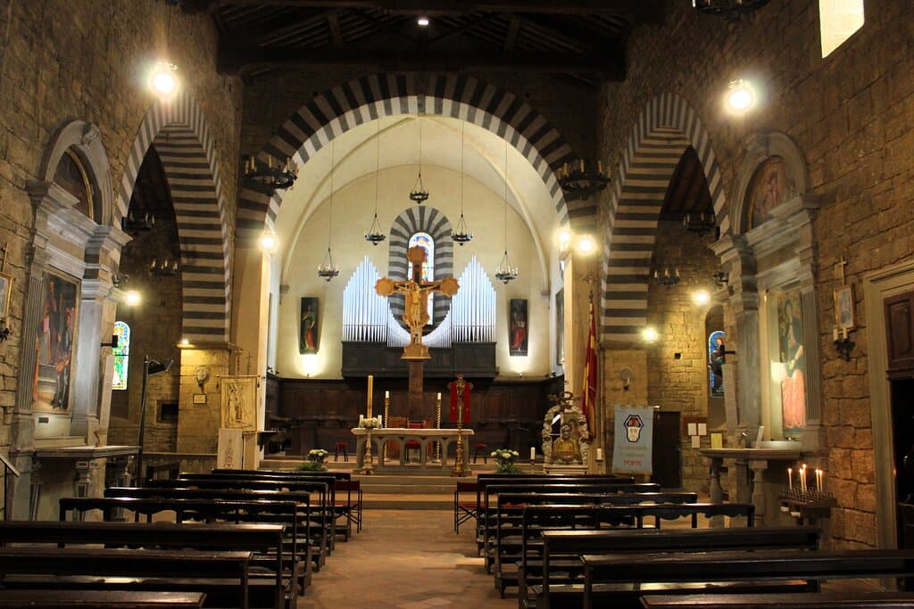 Interno dell'abbazia