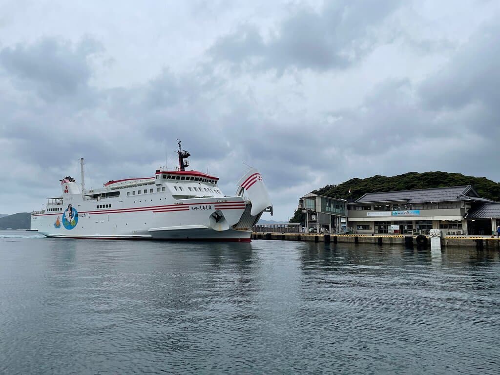 Shichirui Port Oki Ferry