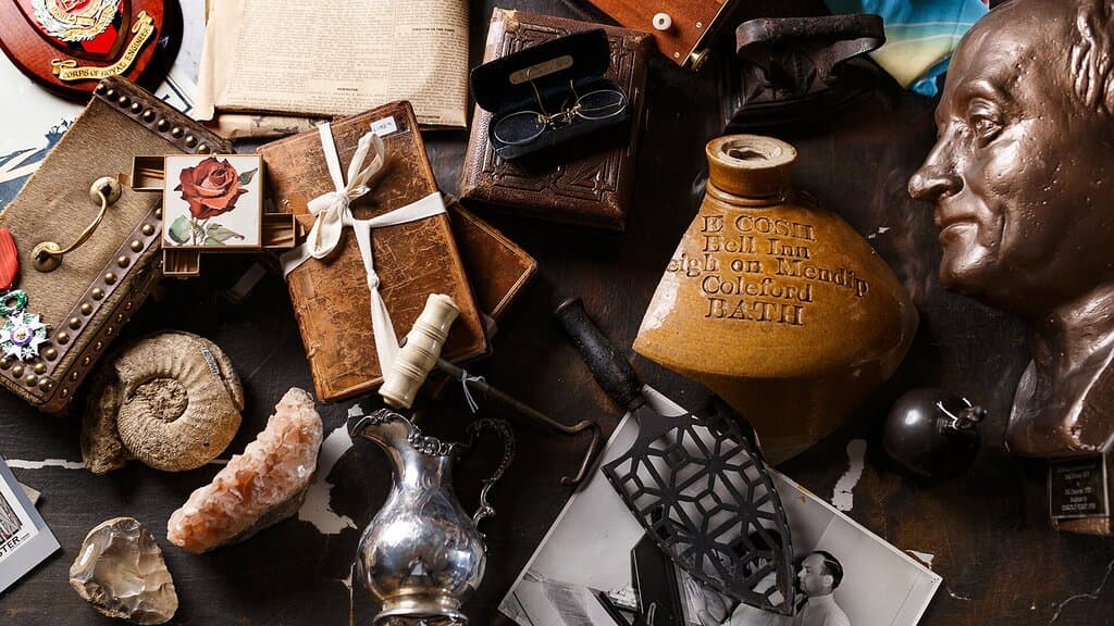 Frome Museum tells the fascinanting story of the town's industrial and social history over the past 1500 years.