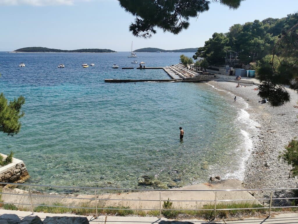 Beach Bonj, em Hvar