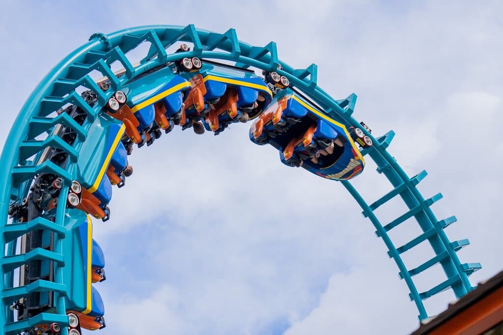 Soar up, down, around, and back again on Boomerang!
