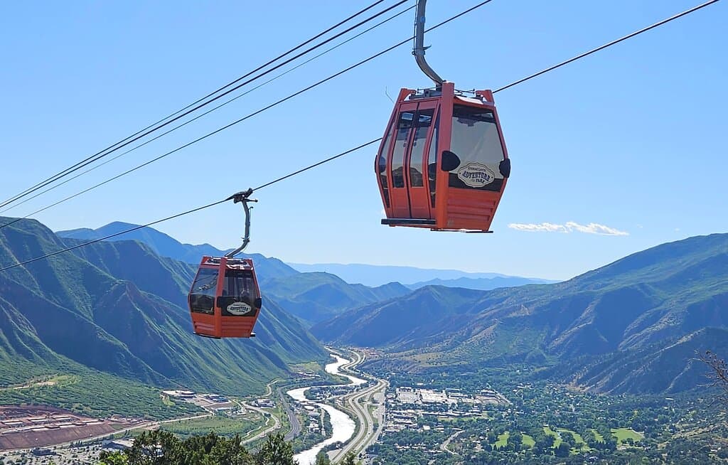 Gondolas with beautiful view!