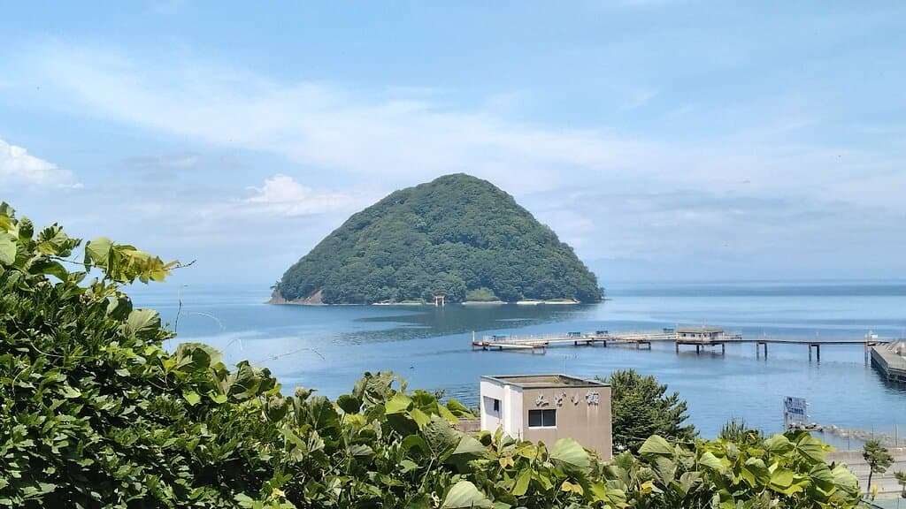 Yunoshima Island