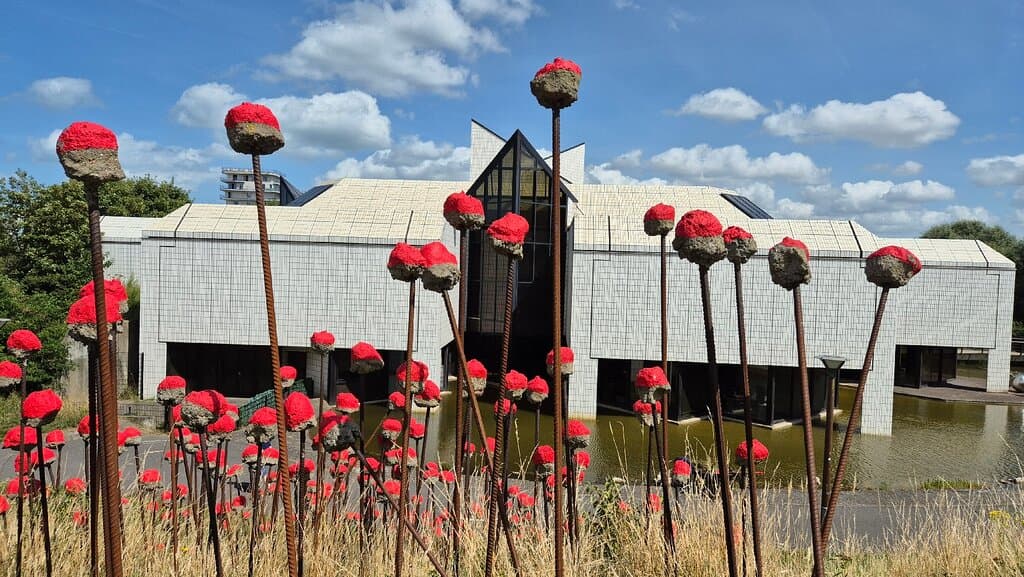 LAAC Sculpture Garden