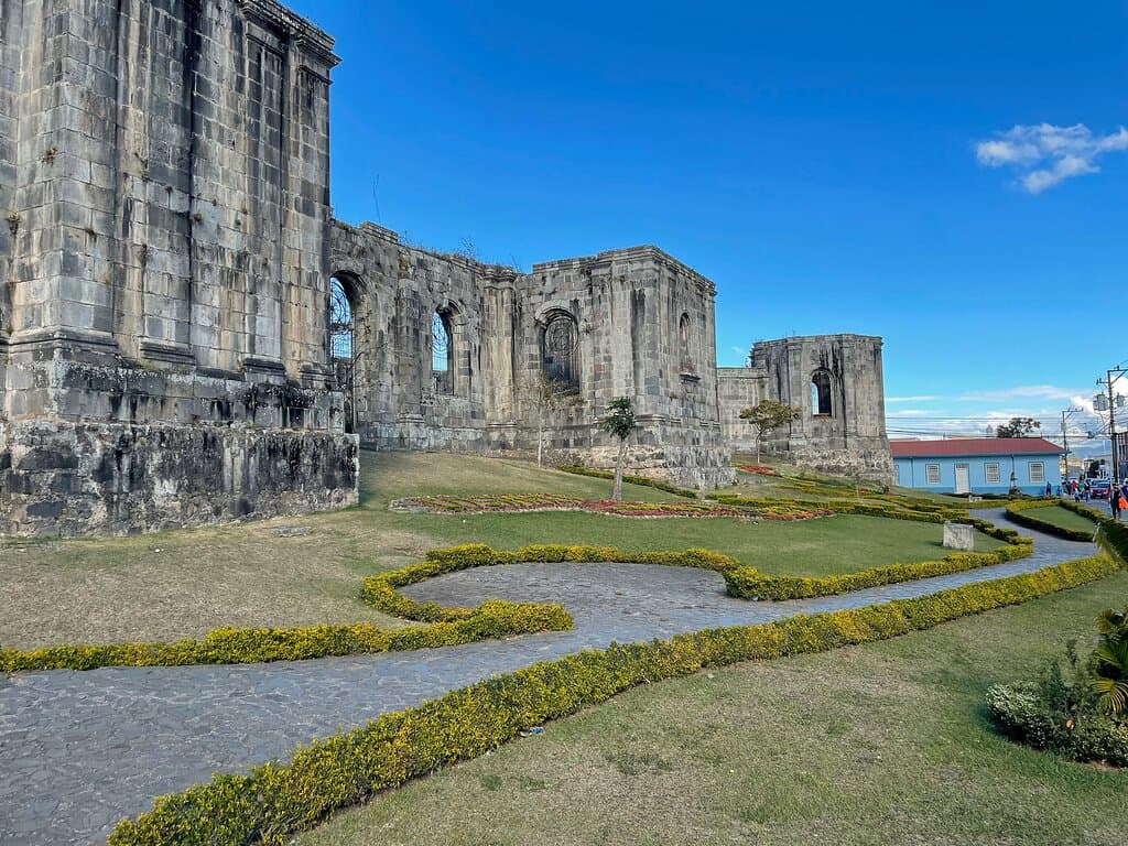 Cartago Ruins Santiago Apóstol