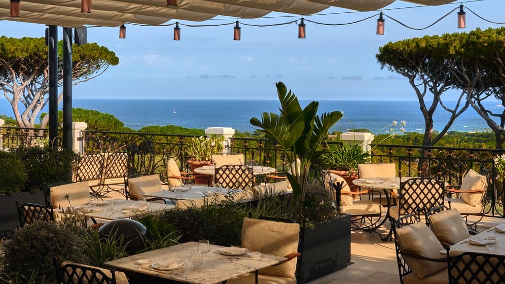 Château de la Messardière - Matsuhisa - Restaurant - Terrasse - KV 3 ©Renée Kemps - 2024