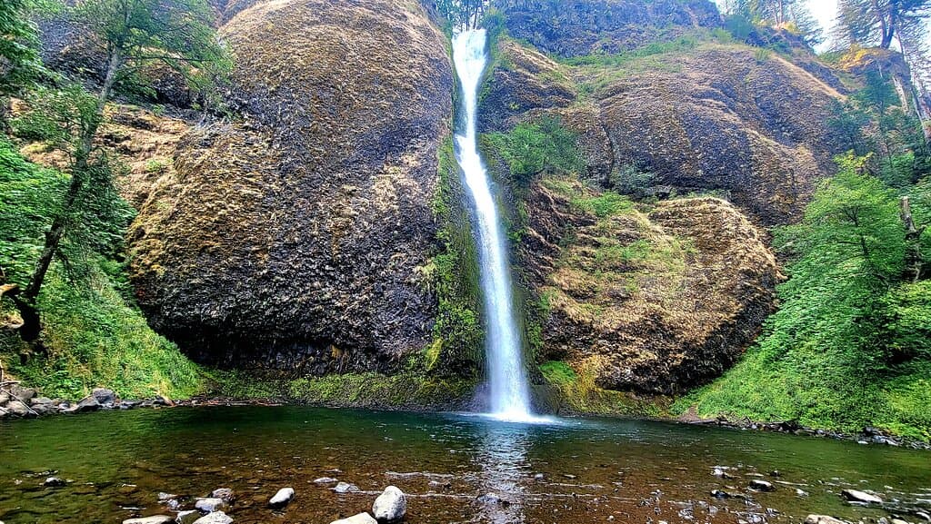 Horsetail Falls