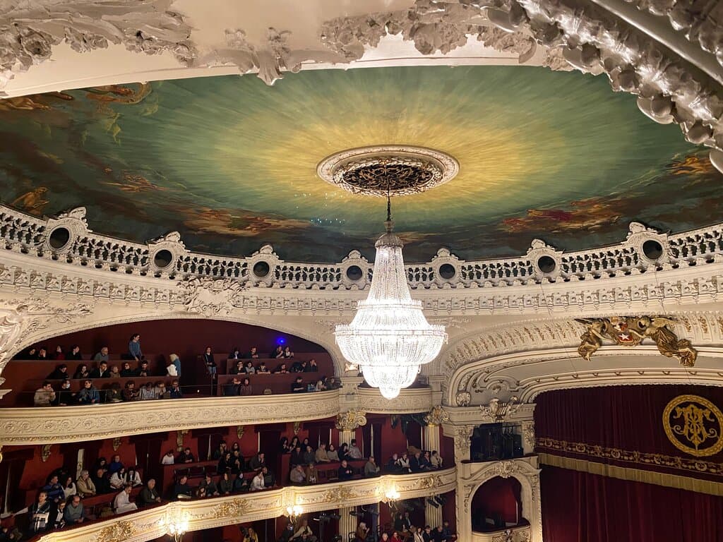 Teatro Municipal Pedro Parenti