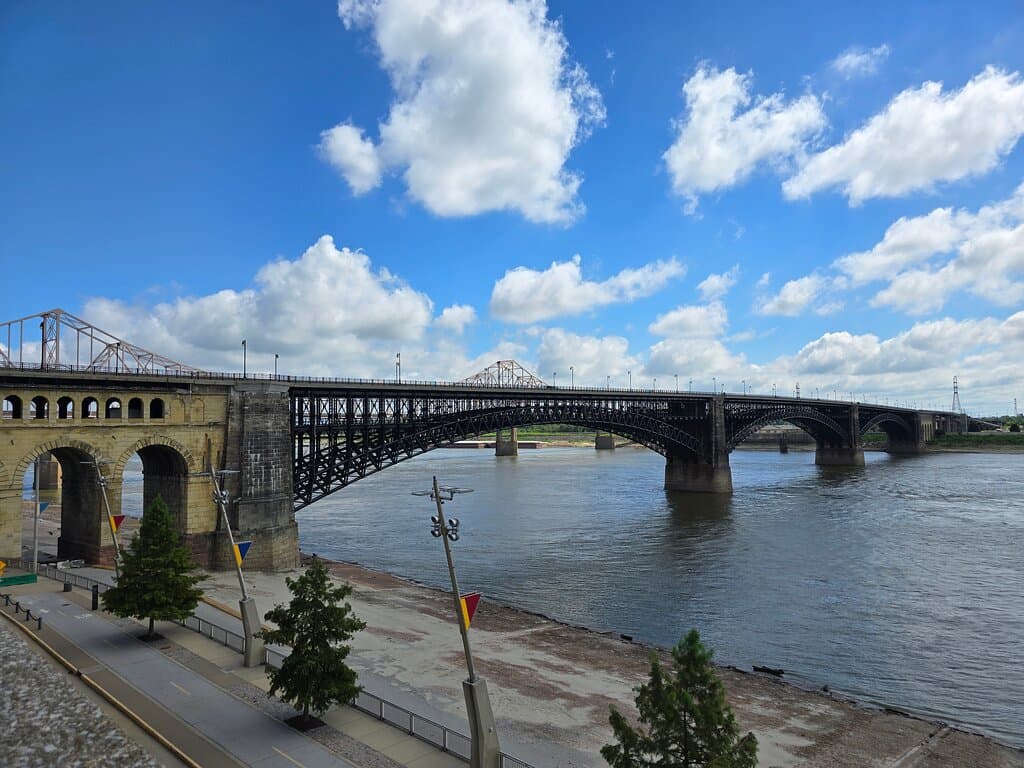 Eads Bridge
