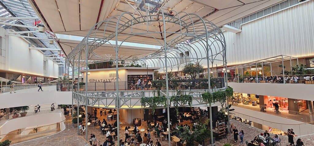 The Hyundai Seoul Christmas Decorations