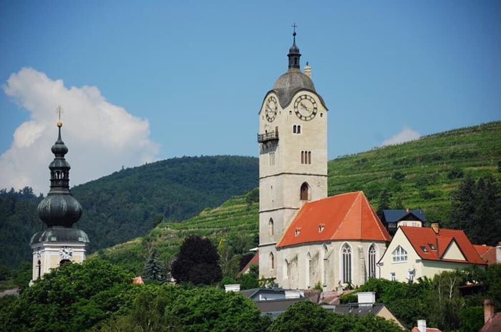 Frauenberg Church in Krems