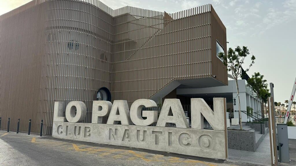 Restaurante club náutico lo pagan