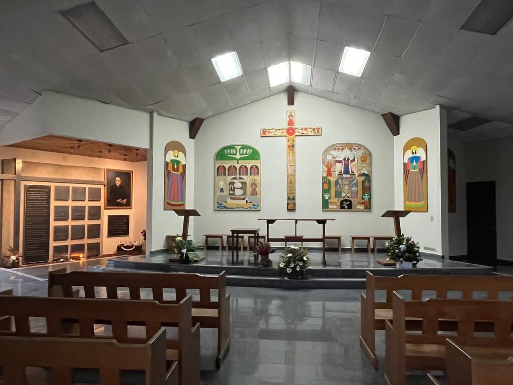 Inpressions from the center