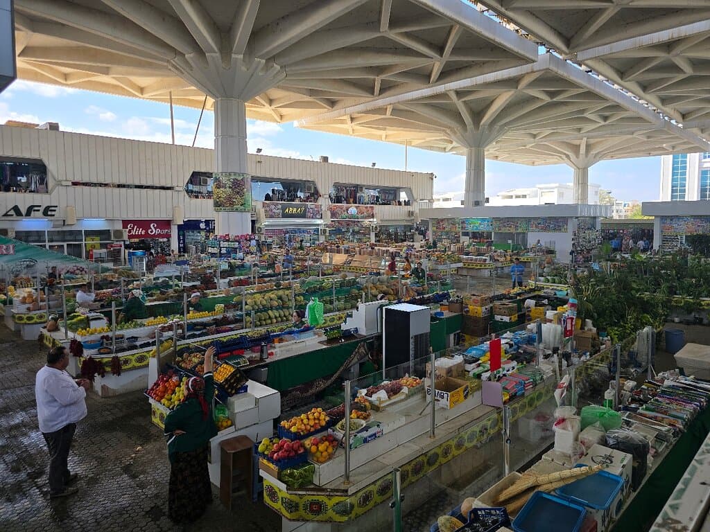 Russian Bazaar Gulistan