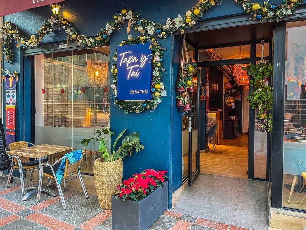 Celebrate #christmas join us for an unforgettable meal filled with authentic freshness.  Reservations 691030734