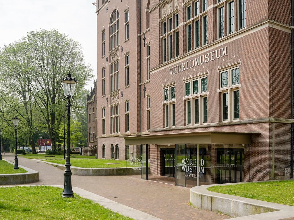 Wereldmuseum Amsterdam, gebouw buitenkant
