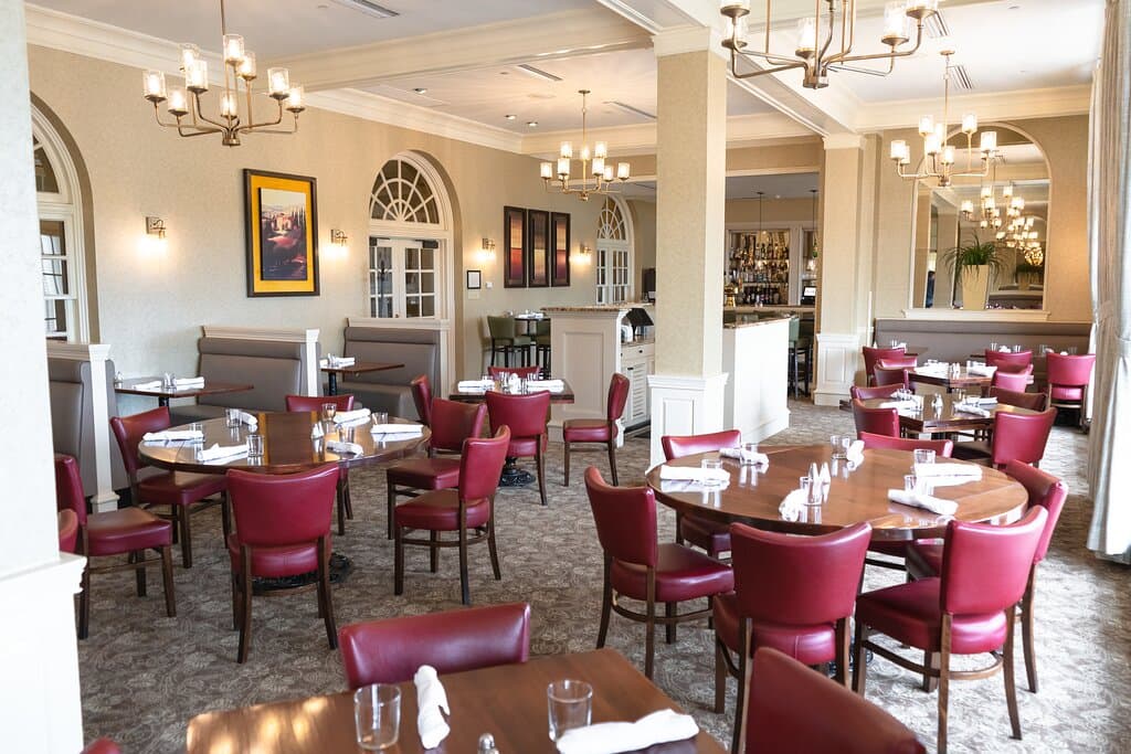 Enjoy a contemporary twist on traditional Italian cuisine paired with a fresh, authentically modern dining experience. Trevi 5 serves lunch and dinner.