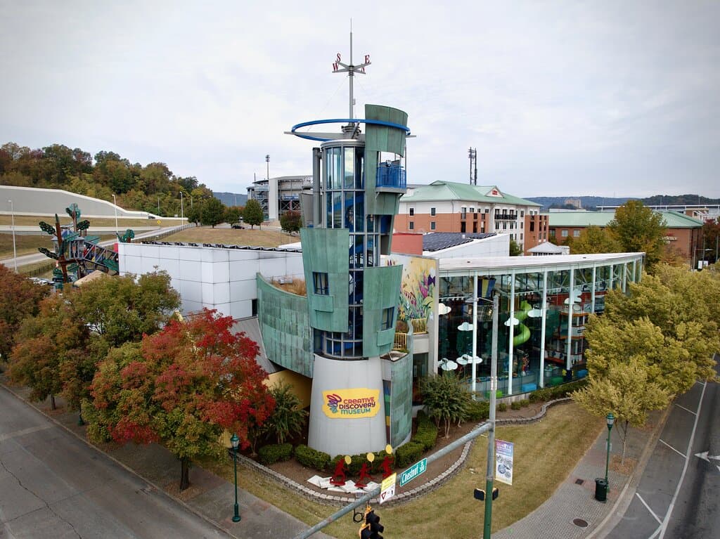 View of Creative Discovery Museum from outside.