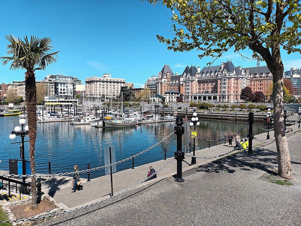 Inner Harbour viewed from Belleville Street showing the Inner Causeway, a part of David Foster Way and the Empress Hotel on the Government Street above the Inner Causeway.
