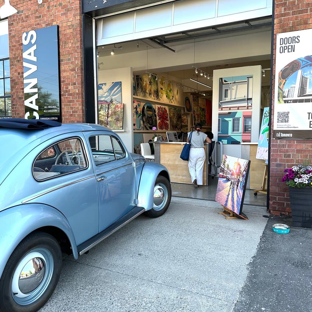 Front Summer Entrance/ Garage Door 