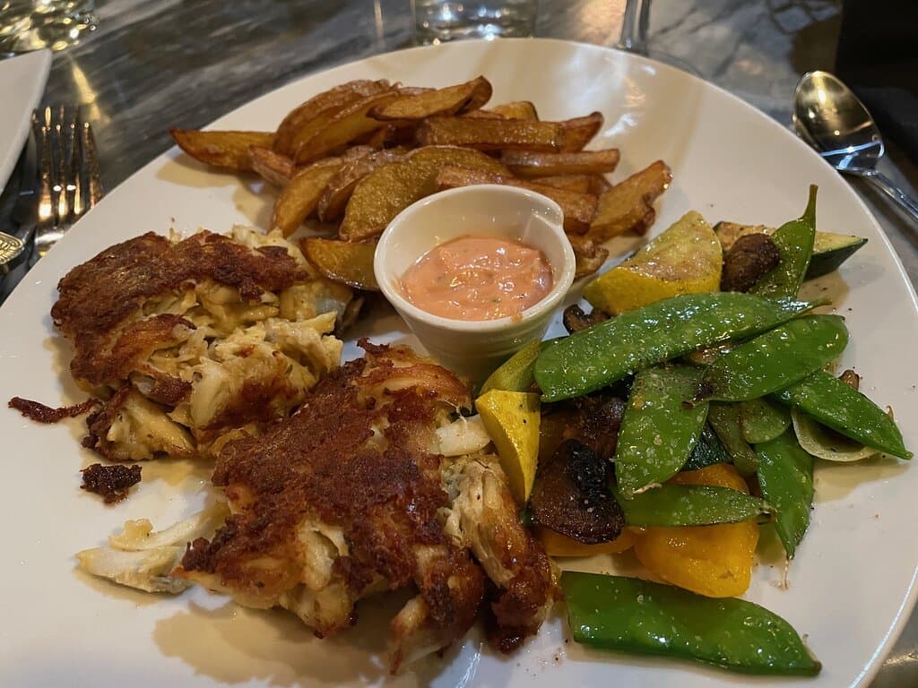 Lump Crab Cake entre