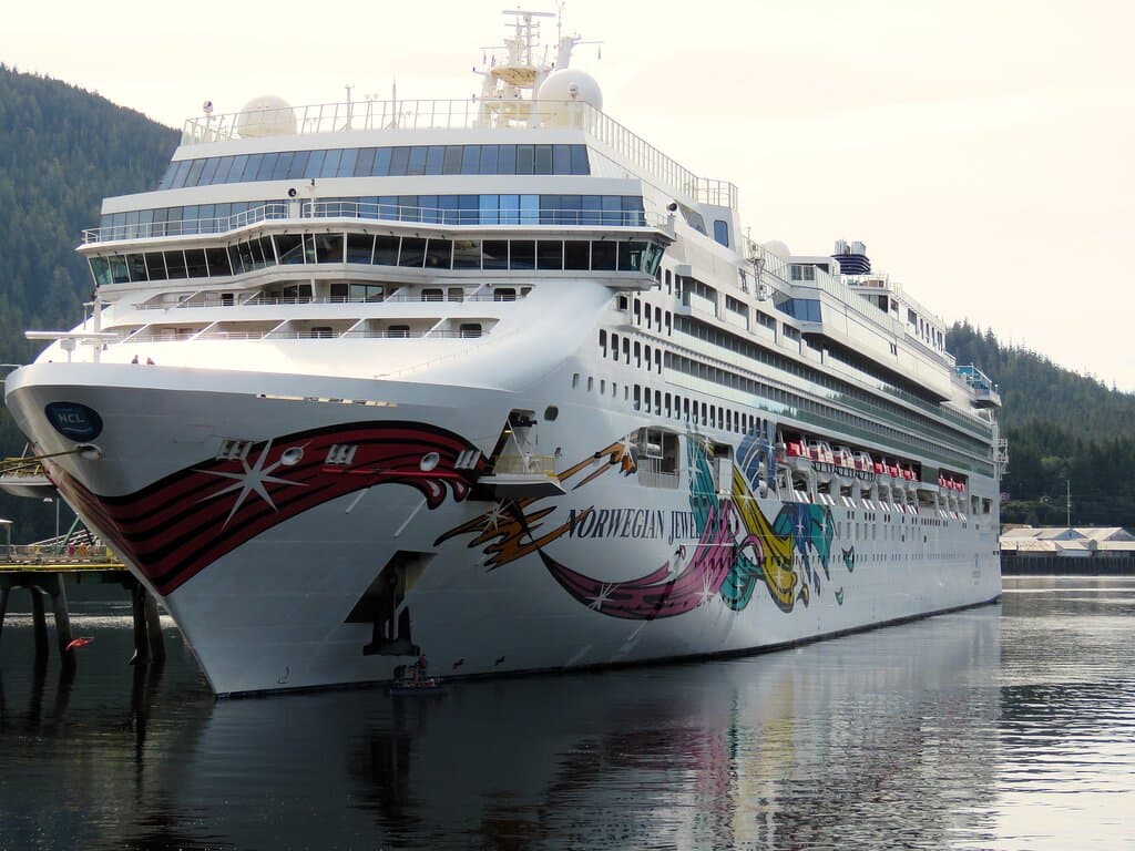 Cruise Ship NCL Jewel at Ward cove
