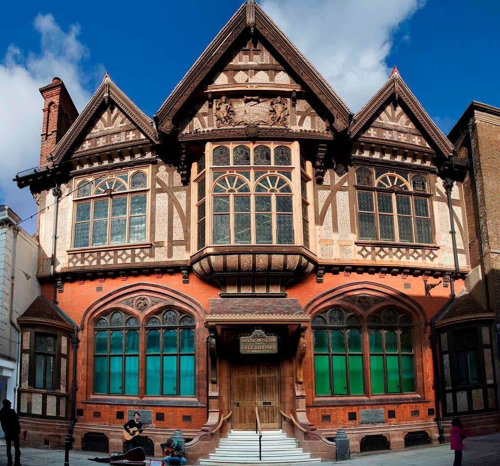 The façade of the Beaney House of Art & Knowledge 