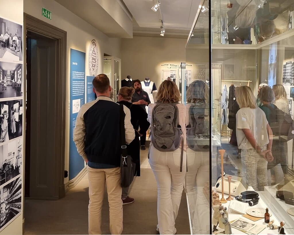 Interiör från museets utställning.