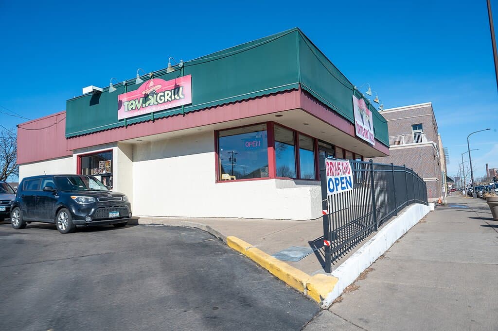 Tavial Grill and Drive through