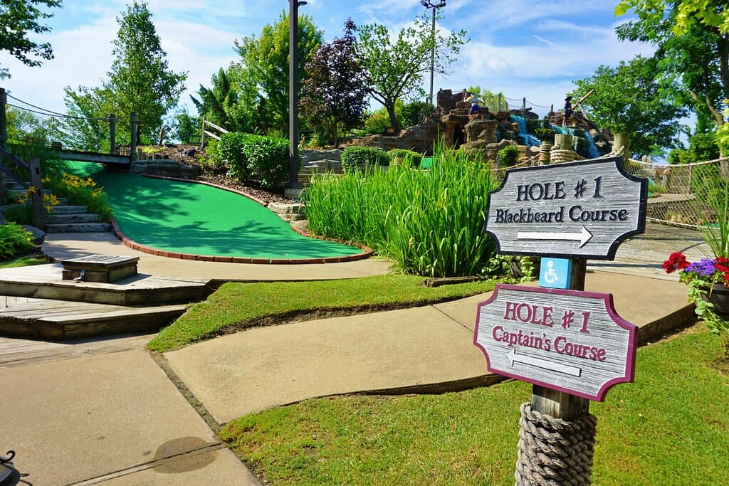 Play both courses to find your favorite!